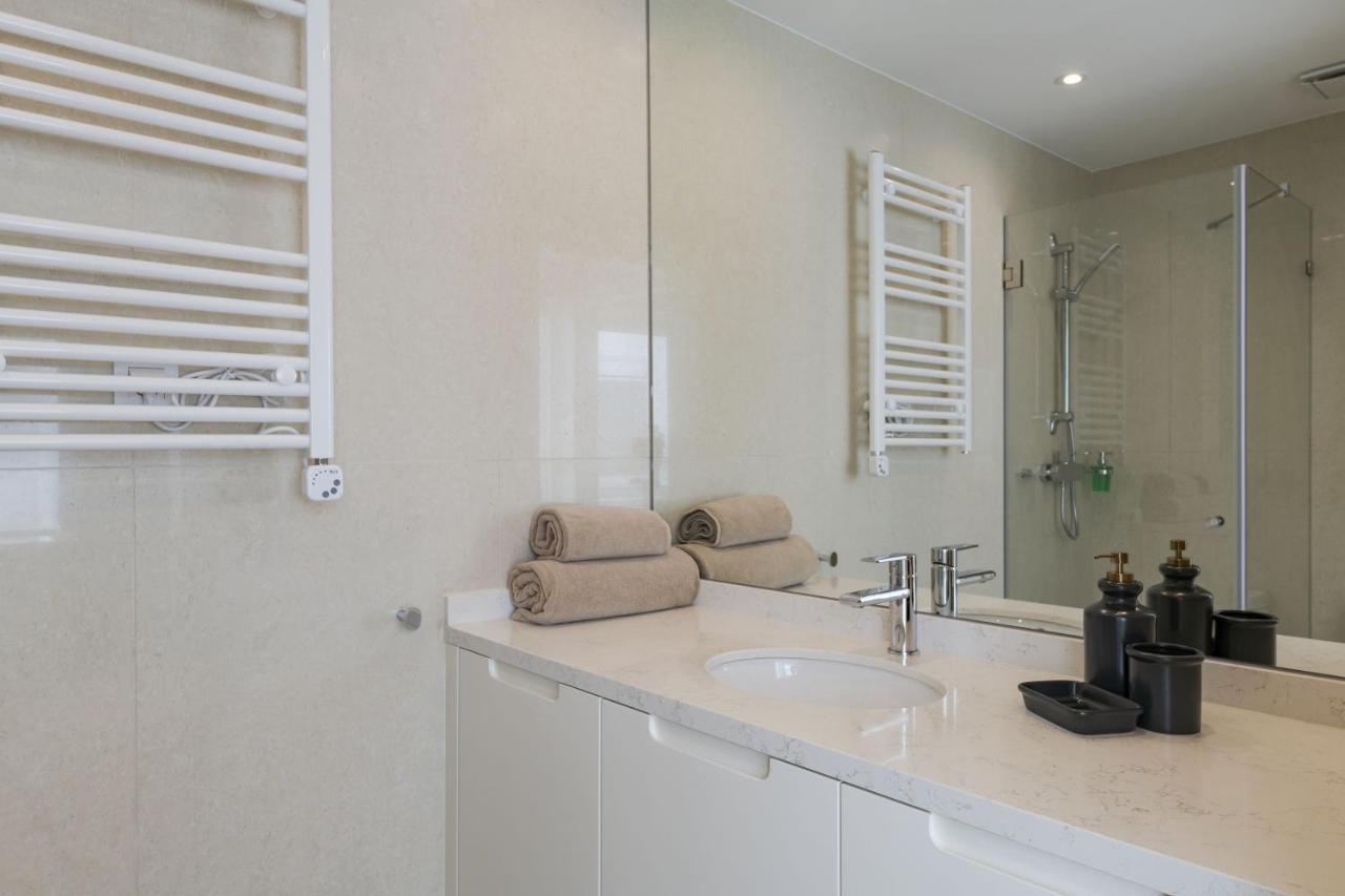 Peixeira Studios And Apartments Lisbon Luaran gambar